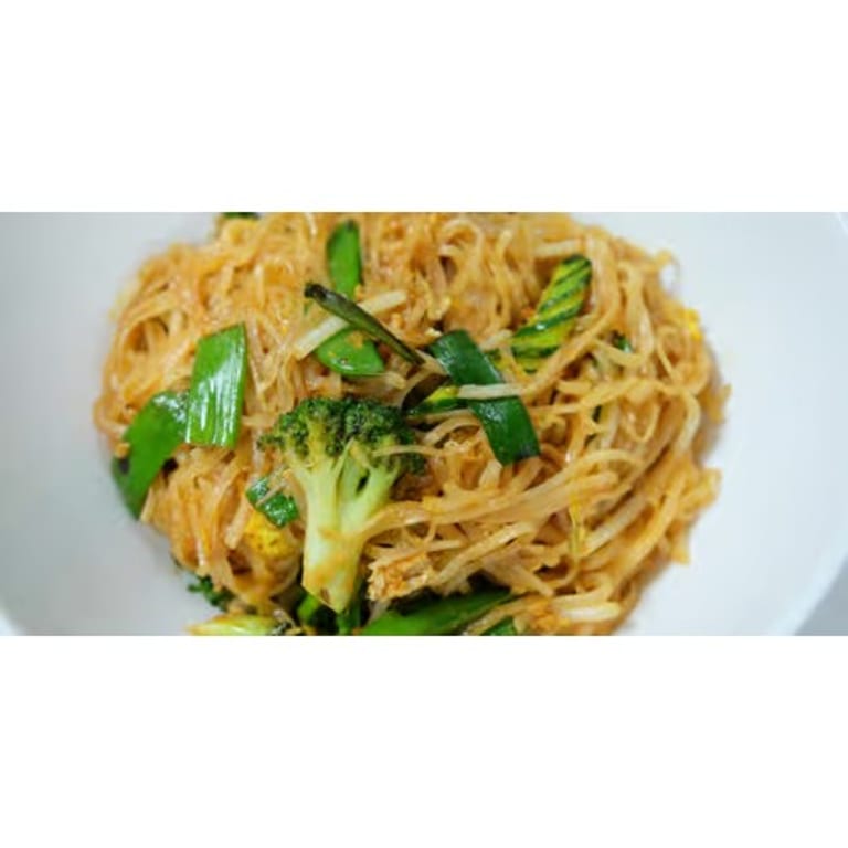 Delicious Pad Thai and More