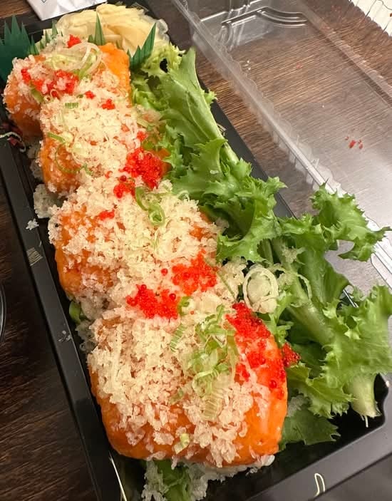 Salmon Roll.